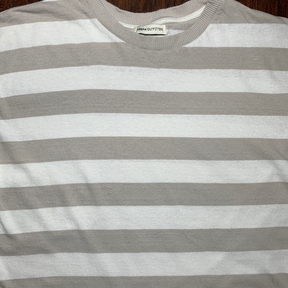 Urban Outfitters White/Tan Striped T-shirt - Picture 2 of 5